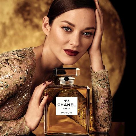 who is the actress in the chanel advert|Chanel number 5 new face.